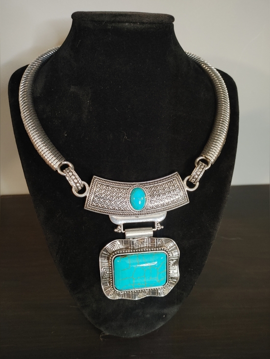 Jewelry - Silver and Turquoise Statement Necklace